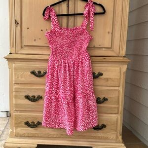 NWOT SSYS pink and red smocked adjustable strap dress - small